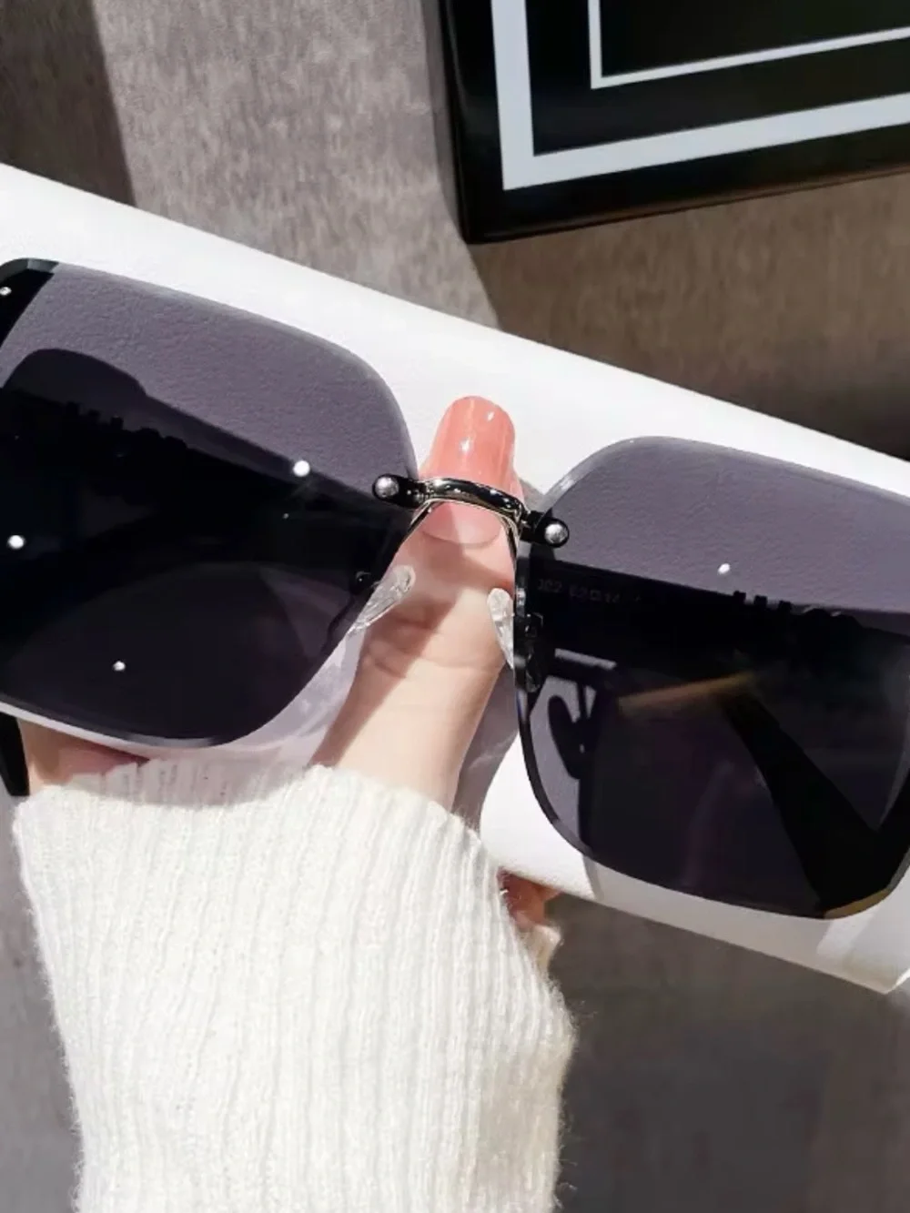 Shield Sunglasses - Pink Lens
